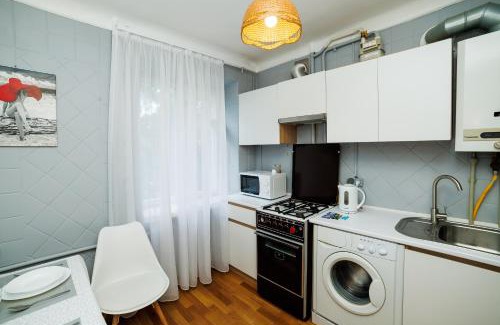 Sukhinovka Apartment | 2 кімнатні квартири на Каштановій Алеї. Мережа AlexApartments. Безконтатне заселення 24/7