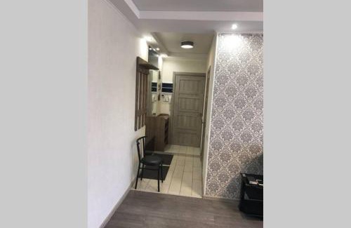 Dniprovs'kyi District Apartment | 2 к. квартира