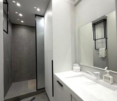 Bishkek Apartment | 2-х комнатная студийная квартира в стиле KAWS