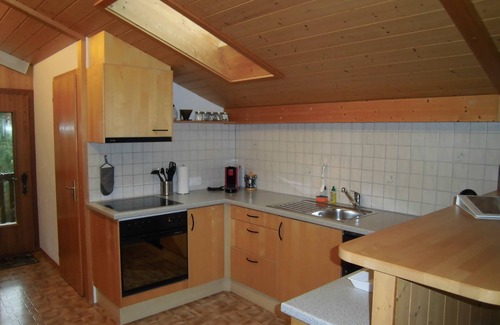 Goldern Ski Chalet | 2 1/2 room apartment on the top floor with balcony