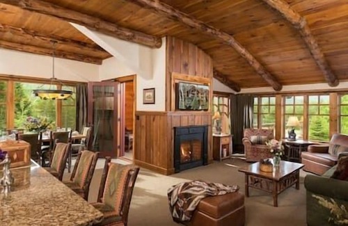 Lake Placid Resort | 2/2.5 Bed-Bath Whiteface Lodge-Lake Placid
