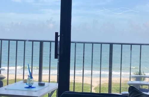 Fort Pierce Shores Condo | 2/2 oceanview condo on N. Hutchinson Island between Fort Pierce and Vero Beach