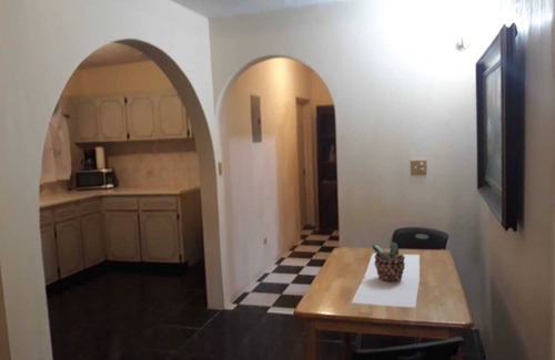 Brewers Bay Apartment | #2/3 One Bedroom in Shared 3-Bedrooms Apartment, splendid sea view