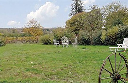 Saint-Jean-des-Mauvrets House | 2 bedroom accommodation in St Jean des Mauvrets