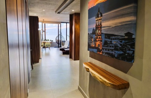 Lazaro Cardenas Apartment | 2 BD getaway with amazing views