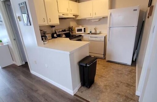 Weirs Beach Apartment | 2 Bdrm Condo walking distance to Weirs Beach and much more!