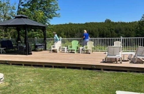 Southampton House | 2 bdrm country cottage - The Bait - Rosewood cottages