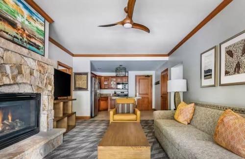 Peak 9 Villa | 2 Beautiful Bedrooms at HGVC Valdoro Mountain Lodge Breckenridge