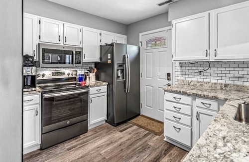Old Northside House | 2 bed 2.5 bath in one of Indy's hottest areas