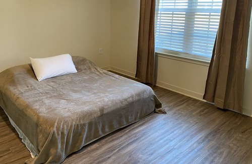 Eden Cottage | 2 bed, 2 bath new Cottage with beautiful amenities.