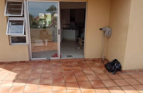 Durban House | 2 Bed Apartment in Durban Point Waterfront