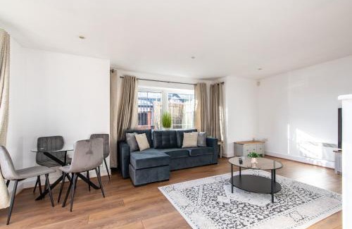 West Bridgford Apartment | 2 Bed Apartment Near Trent Bridge and City Ground