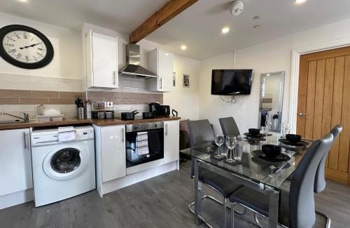 Adamsdown Apartment | 2-Bed Apartment with Rooftop Garden in Prime Cardiff City Location
