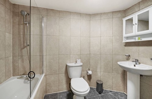 Uxbridge South House | 2 Bed Apt|families|Contractors|Uxbridge