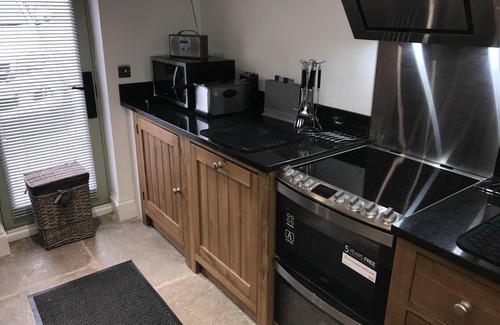 Winkhill House | 2 Bed Barn Alton Towers Chatsworth Polars Peaks