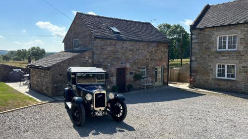 Cauldon House | 2 Bed Barn Alton Towers Chatsworth Polars Peaks
