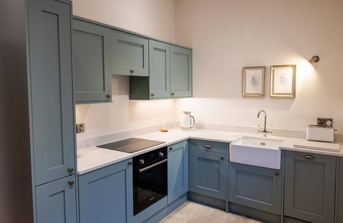Llanfor Cottage | 2 Bed Cottage with own kitchen and living space