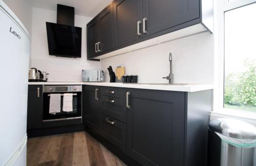 Canton Apartment | 2 Bed Flat near Stadium with Street Parking by CTO Serviced Apartments