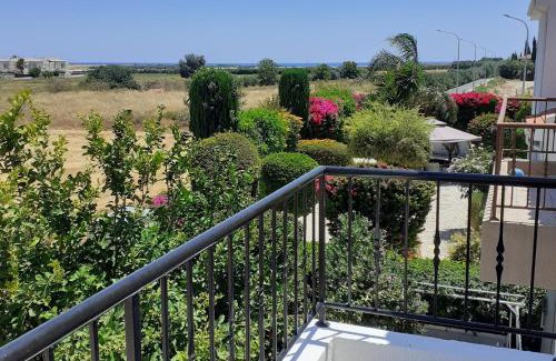 Mandria House | 2-Bed House Sleeps 6 -Pool -Free Parking -Netflix