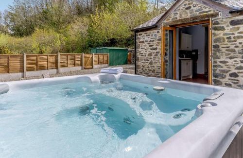 Aberaeron House | 2 Bed in Aberaeron 45333