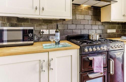 Aberaeron House | 2 Bed in Aberaeron 45333