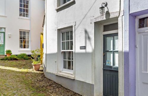 Appledore House | 2 Bed in Appledore 75379