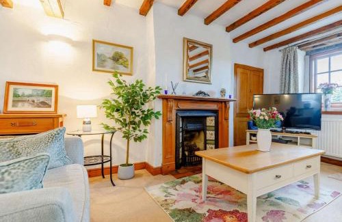 Ashford-in-the-Water House | 2 Bed in Ashford In The Water 85823