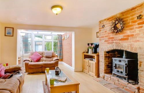 Bacton House | 2 Bed in Bacton FISN8