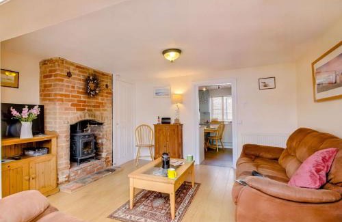 Bacton House | 2 Bed in Bacton FISN8
