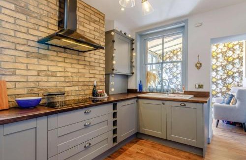 Bakewell House | 2 Bed in Bakewell 88661