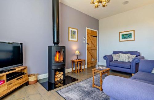 Belford House | 2 Bed in Bamburgh 92196