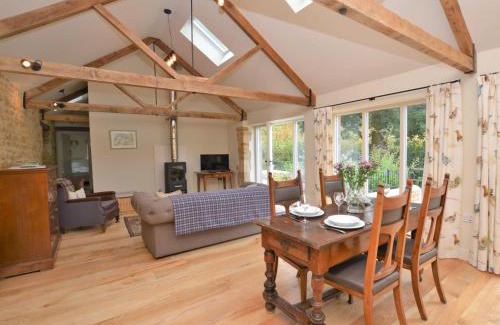 Bridport House | 2 Bed in Beaminster 50884