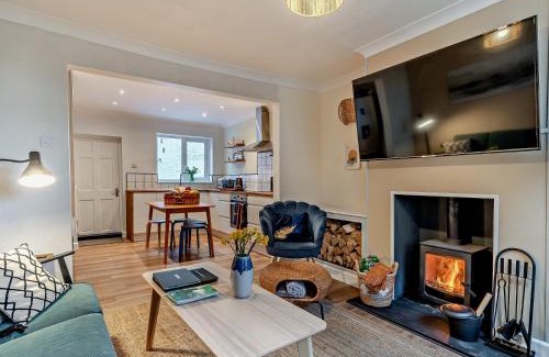 Beverley House | 2 Bed in Beverley 93219