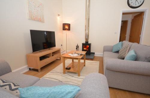 Bideford House | 2 Bed in Bideford 32240