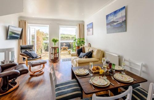 Westleigh House | 2 Bed in Bideford 79441