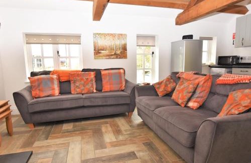 Saltash House | 2 Bed in Botusfleming 58966