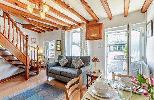 Braithwaite House | 2 Bed in Braithwaite SZ145