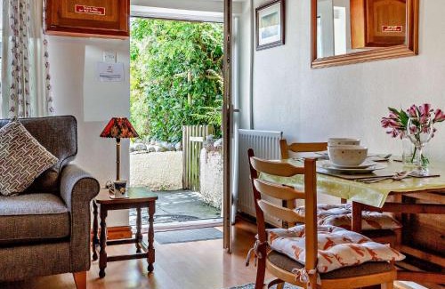 Braithwaite House | 2 Bed in Braithwaite SZ145