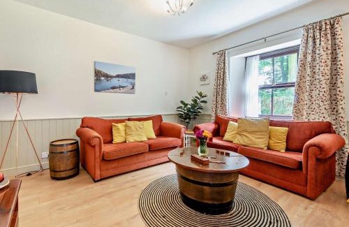 Haverfordwest House | 2 bed in Broad Haven 51201