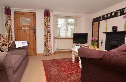 Charmouth House | 2 Bed in Charmouth DC189