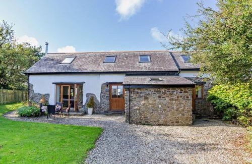 Hartland House | 2 Bed in Clovelly HIFOB