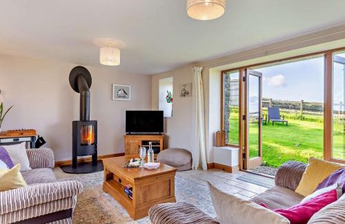 Hartland House | 2 Bed in Clovelly HIFOB