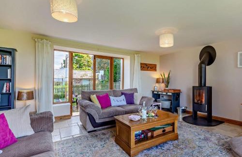 Hartland House | 2 Bed in Clovelly HIFOB