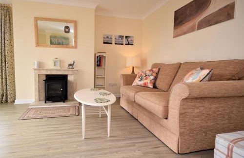 Hele House | 2 Bed in Combe Martin 51619