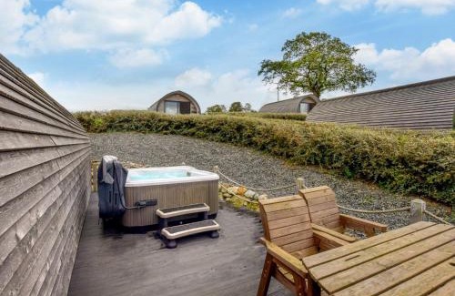 Corwen House | 2 Bed in Corwen 80318