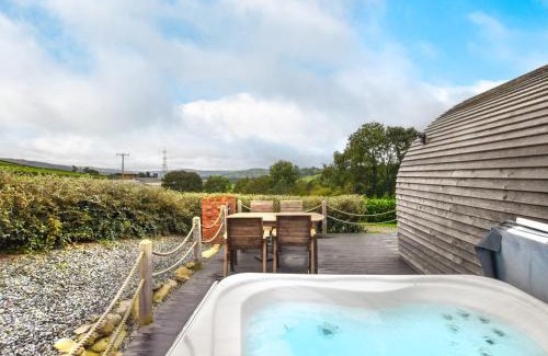 Corwen House | 2 Bed in Corwen 80318