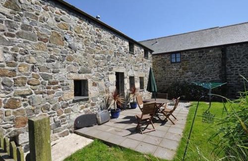 Coverack House | 2 Bed in Coverack TRWRO
