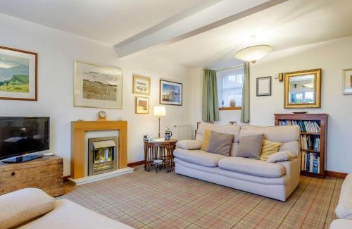 Crail House | 2 Bed in Crail CA006