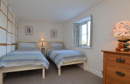 Dorchester House | 2 Bed in Dorchester 66192