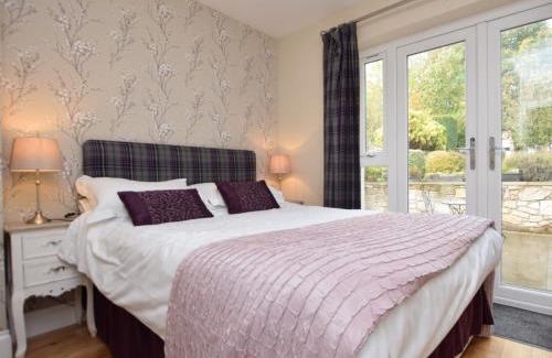 Roslin House | 2 Bed in Edinburgh 42778